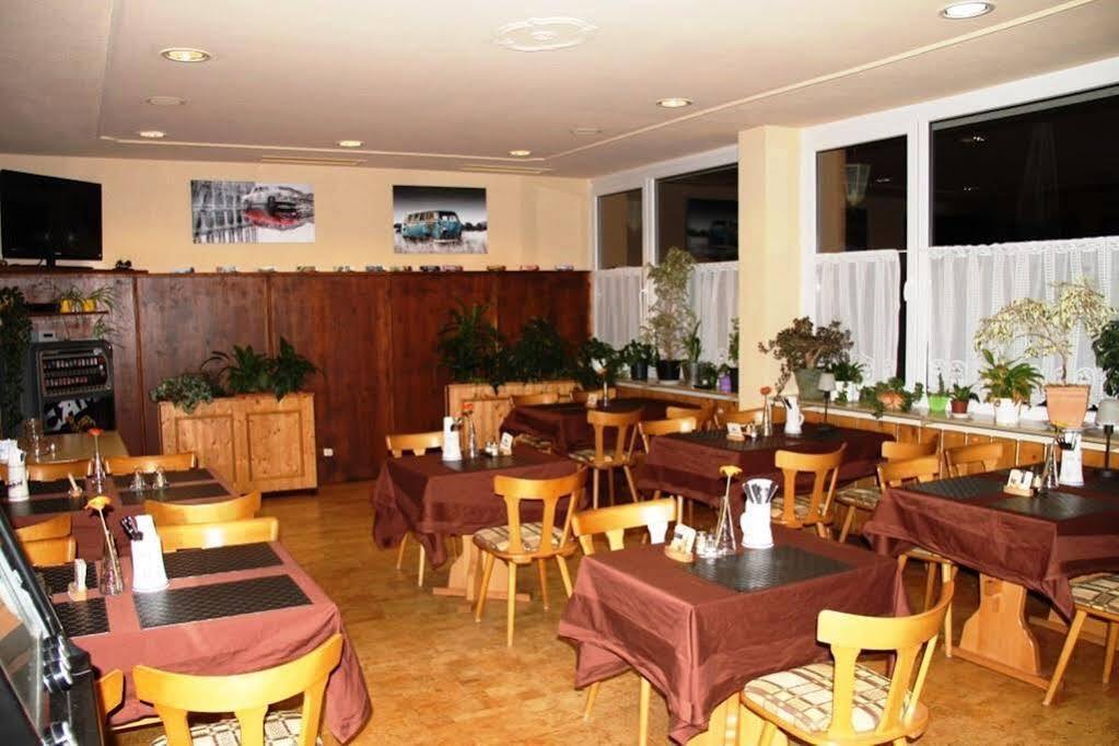 Landgasthof Frankentor Wasserlosen Extérieur photo